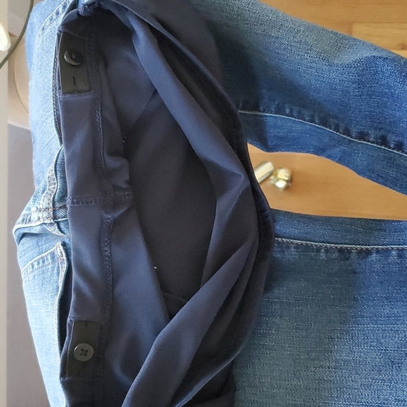 J Crew Skinny Maternity Jeans- over the bump - Picture 9 of 11